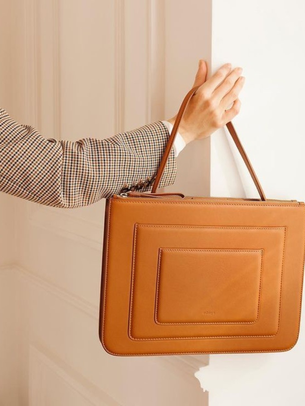 {mlouye} business bag - in tan leather
